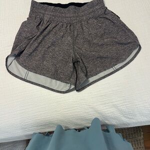Lululemon Athletica Gray Athletic Shorts with Elastic Waistband